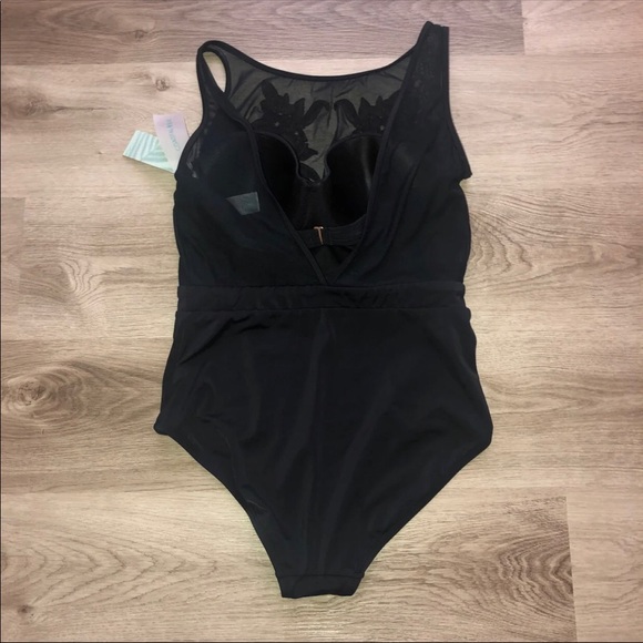 NWT bathing suit - Picture 2 of 4